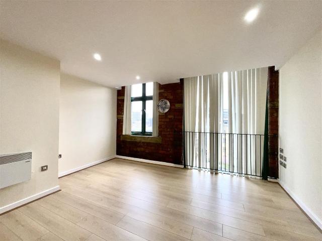 Apt 49 Colonial Buildings, 135 137 Sunbridge Road, Bradford BD1, 1 bed flat to rent, £675 pcm | PrimeLocation