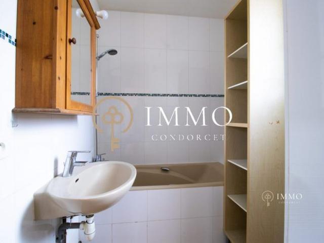 Apt 4 pièces 77m2 avec balcon