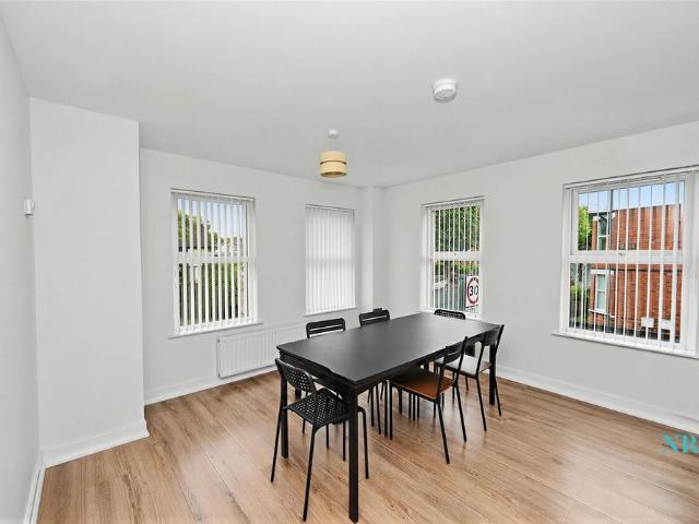 Apt 5, 1 Woodcot Avenue, Belfast, BT5 5HQ