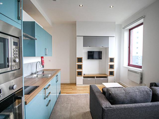 Apt 75, Q One Residence #989150 LS2, Studio to rent, £850 pcm | PrimeLocation