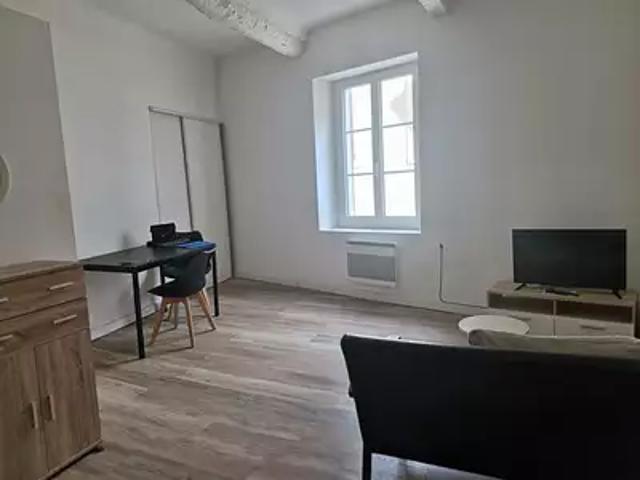 Apt 84400 Location appartement 2 pièces t2
