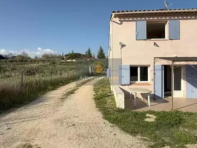 Apt 84400 Location maison 4 pièces t4