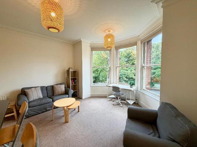 Apt E, Seaver House, 138 Malone Road, Belfast, BT9 5LH