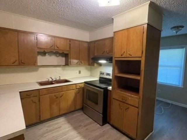 Apt East J Street 310 2 Bedroom Apartment for Rent at 310 E J St, Newton, NC 28658