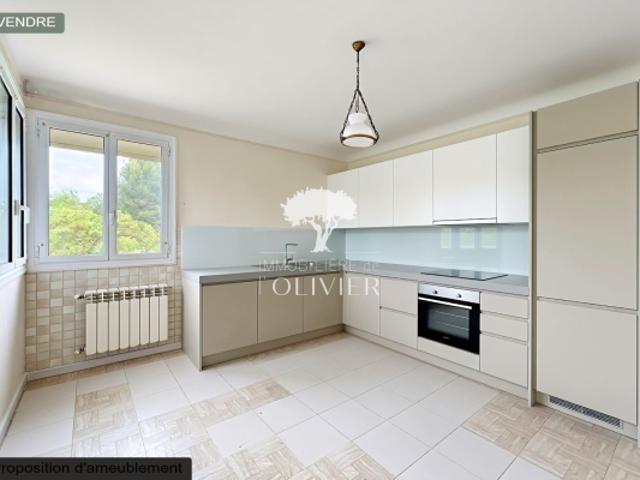 APT Luberon Maison de Plain Pied 4 chambres Fort Potentie