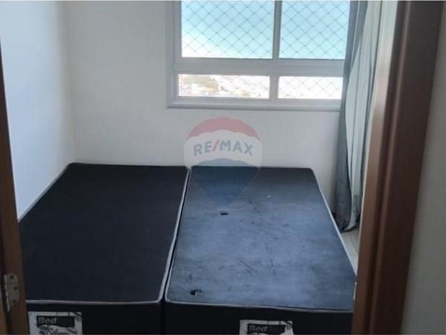 Apt para alugar num excelente cond e ótima localização com vista mar