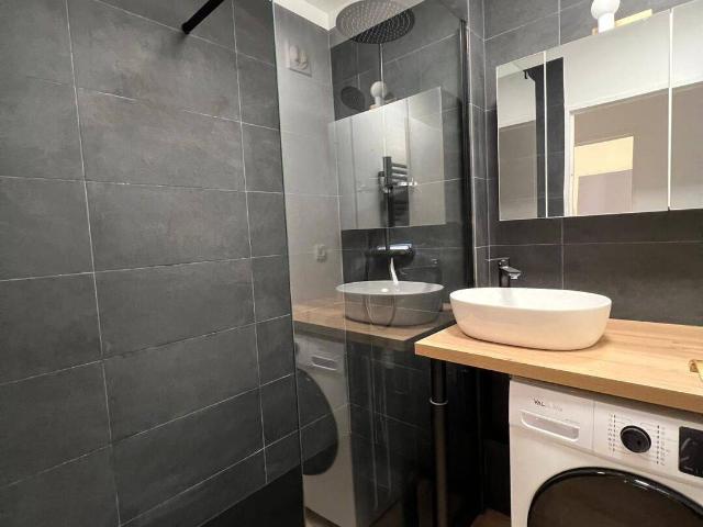 Apt récent rénové 2 pièces calme en centre ville