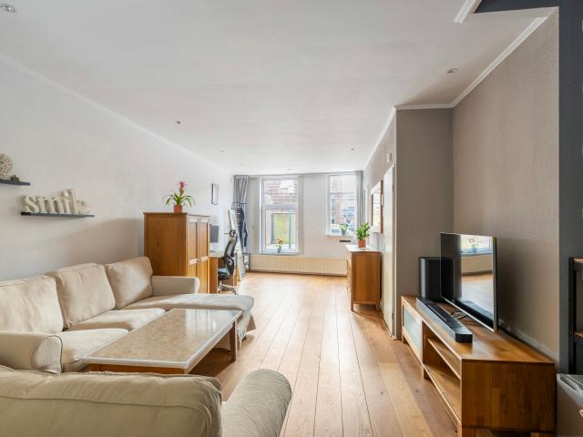 Apt Rhoonsestraat, Schiedam