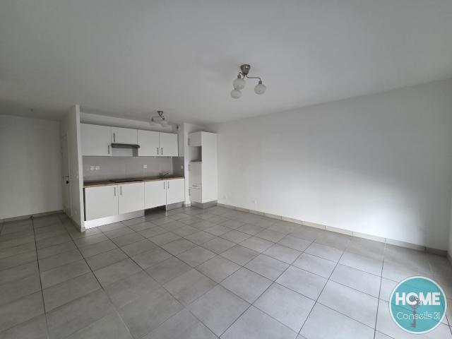 Apt t3 avec terrasse et parking sous sol!