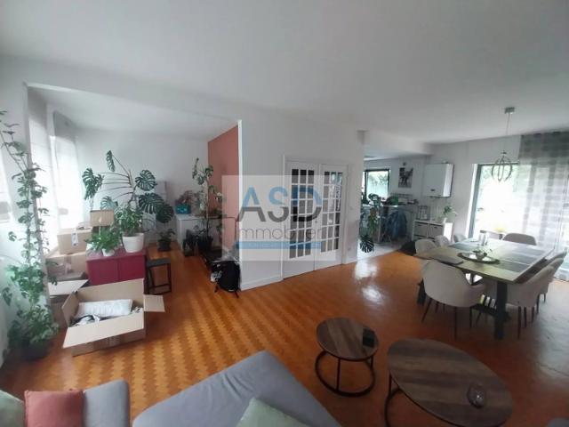 APT T5 centre ville 115m² 5 pièces
