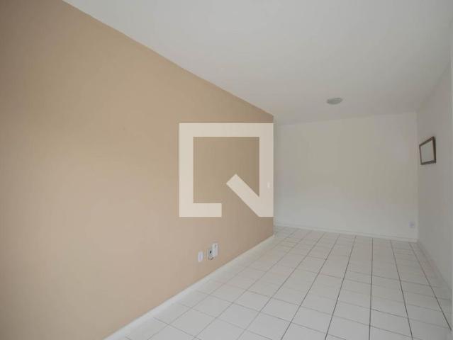 Apto, Maria Paula I, 2 Quartos, 50 m2 São Gonçalo