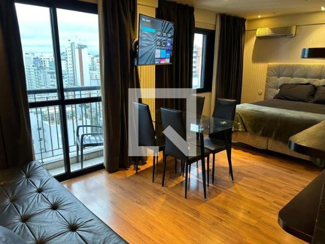 Apto, Moema, 1 Quarto, 30 m2 São Paulo