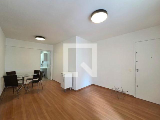 Apto, Moema, 2 Quartos, 75 m2 São Paulo