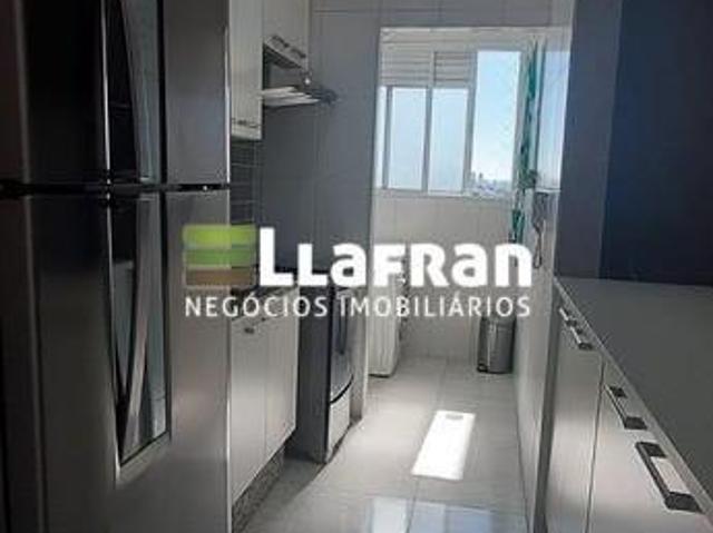Apto na Luiz Migliano 03 dormitórios com suíte
