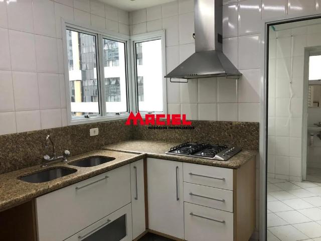 APTO NO JARDIM AQUARIUS PROXIMO AO MERCADO TAUSTE, 04 DORMITORIOS, SUITE, SALA 02 AMBIENTES, ARMARIOS, 03 WCS, VARANDA COM VISTA, AR CONDICIONADO, 03 VAGAS DE GARAGEM, LAZER