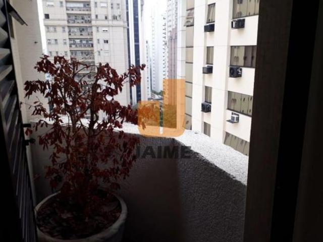 Apto nos Jardins