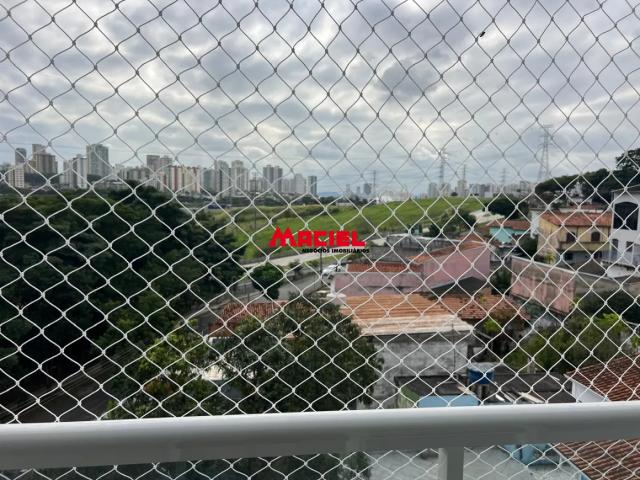 APTO NOVÍSSIMO COM 2 QUARTOS, 1 BANHEIRO, SACADA COM TELA DE PROTEÇÃO, ELEVADOR, LASER COMPLETO, PROXIMO AO SHOPPING VALE SUL