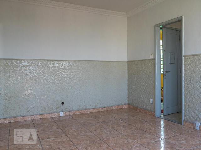 Apto, Olaria, 2 Quartos, 45 m2 Rio de Janeiro