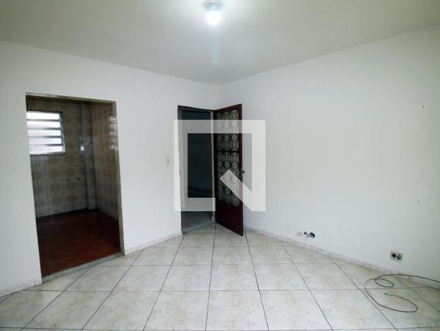 Apto, Olaria, 2 Quartos, 48 m2 Rio de Janeiro