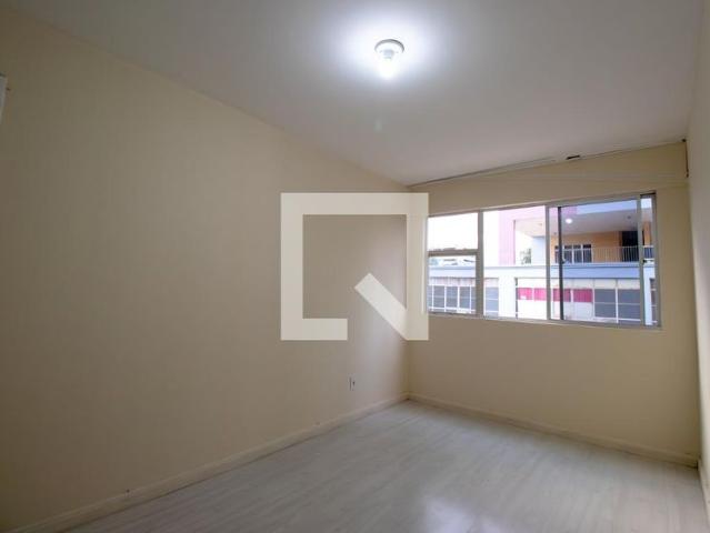 Apto, Olaria, 2 Quartos, 55 m2 Rio de Janeiro