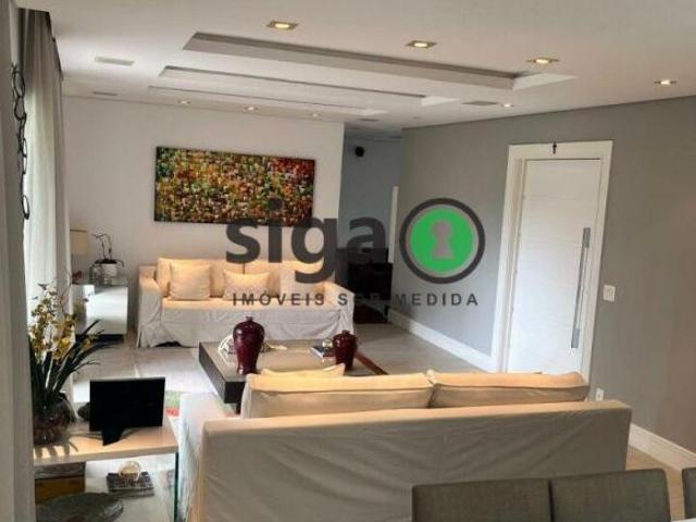 Apto à Venda com 200m², 3 suites, 4 vagas, mobiliado, no Panamby