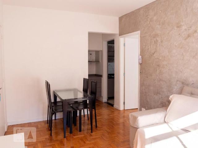 Kitnet, Aclimação, 1 Quarto, 45 m2 São Paulo
