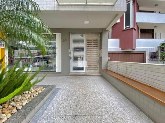 APTO AMPLO 3 DORM. CENTRO