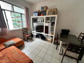 Praça Praia Nova - Segurança, Área de serviço