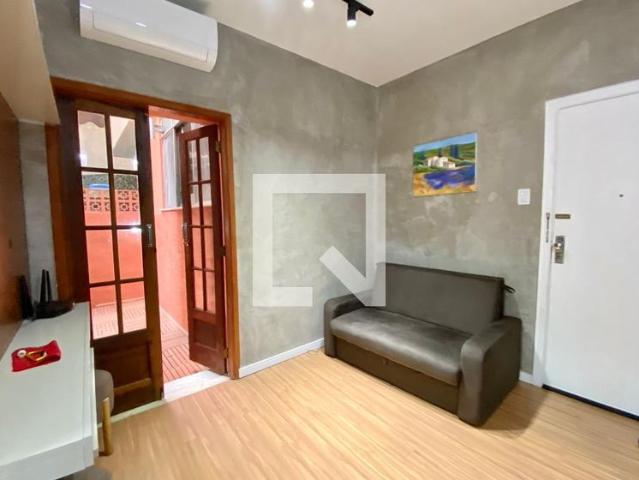 Apto, Botafogo, 2 Quartos, 47 m2 Rio de Janeiro