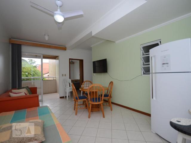 Apto, Cachoeira do Bom Jesus, 1 Quarto, 56 m2 Florianópolis