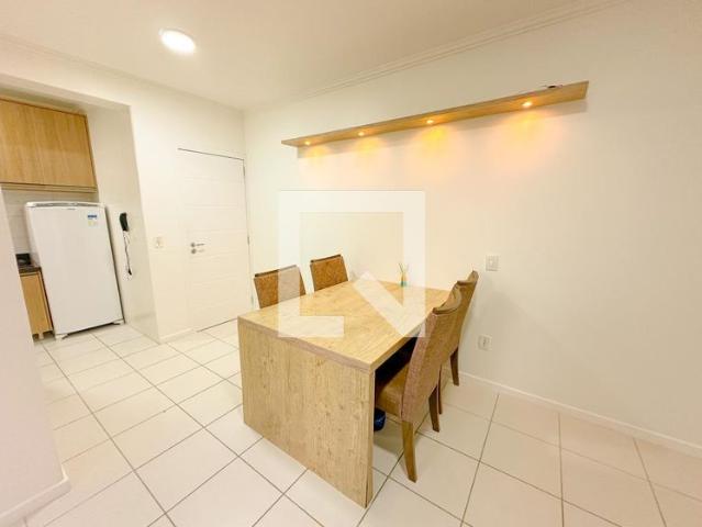 Apto, Canasvieiras, 2 Quartos, 75 m2 Florianópolis