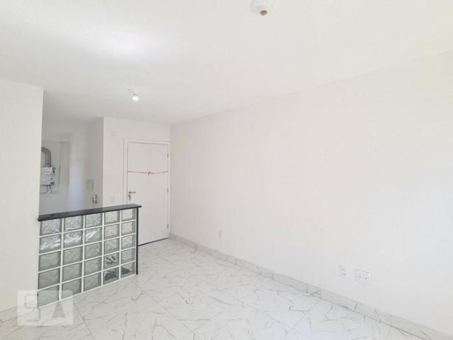 Apto, Cascadura, 2 Quartos, 40 m2 Rio de Janeiro