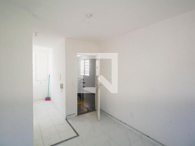 Apto, Cascadura, 2 Quartos, 42 m2 Rio de Janeiro