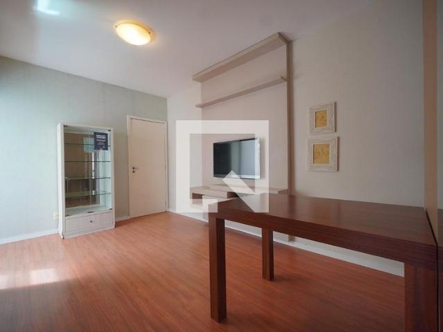 Apto, Capoeiras, 2 Quartos, 53 m2 Florianópolis