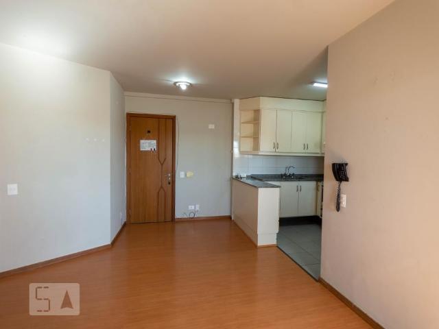 Apto, Centro, 1 Quarto, 44 m2 Curitiba