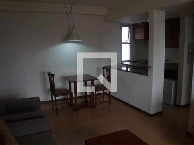 Apto, Centro, 1 Quarto, 44 m2 Curitiba