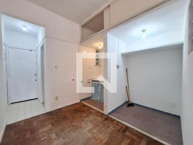 Kitnet, Centro, 1 Quarto, 24 m2 Rio de Janeiro