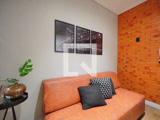 Apto, Centro, 1 Quarto, 25 m2 Florianópolis