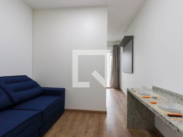 Apto, Centro, 1 Quarto, 28 m2 Curitiba