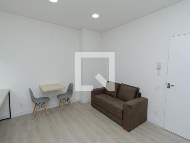 Apto, Centro, 1 Quarto, 33 m2 Contagem