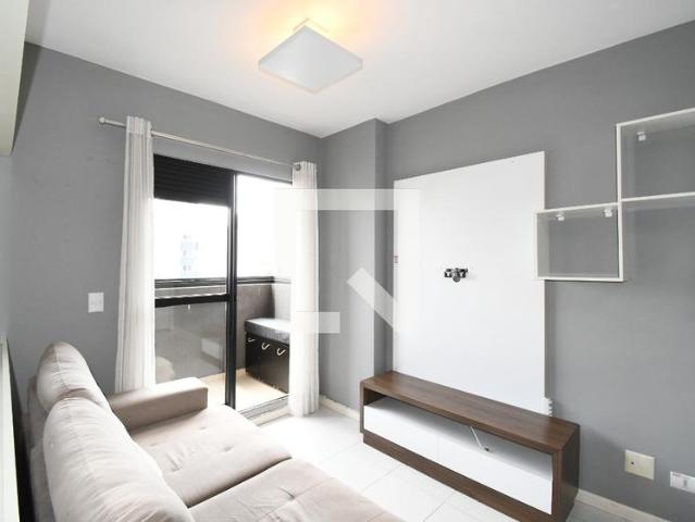 Apto, Centro, 1 Quarto, 33 m2 Curitiba