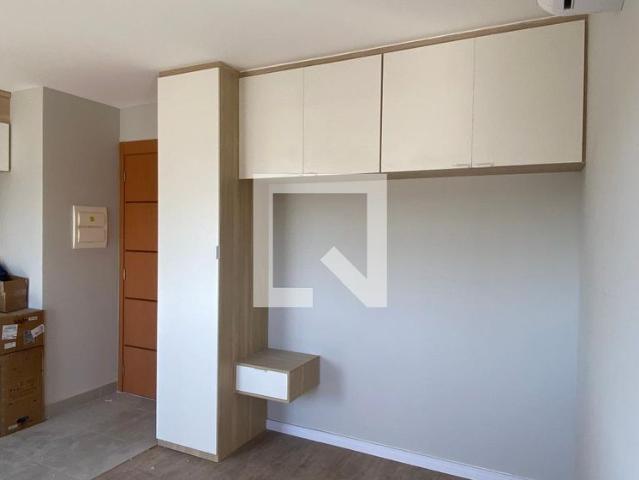 Apto, Centro, 1 Quarto, 30 m2 Osasco