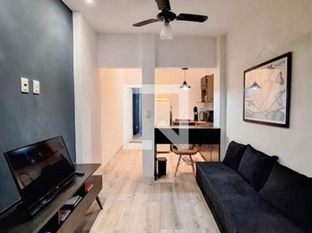 Apto, Centro, 1 Quarto, 37 m2 Niterói