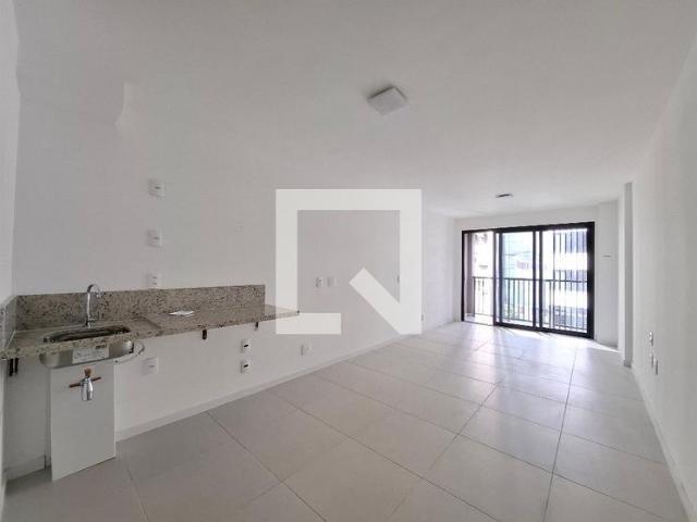 Kitnet, Centro, 1 Quarto, 34 m2 Rio de Janeiro