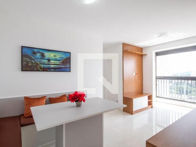 Apto, Centro, 2 Quartos, 53 m2 Osasco