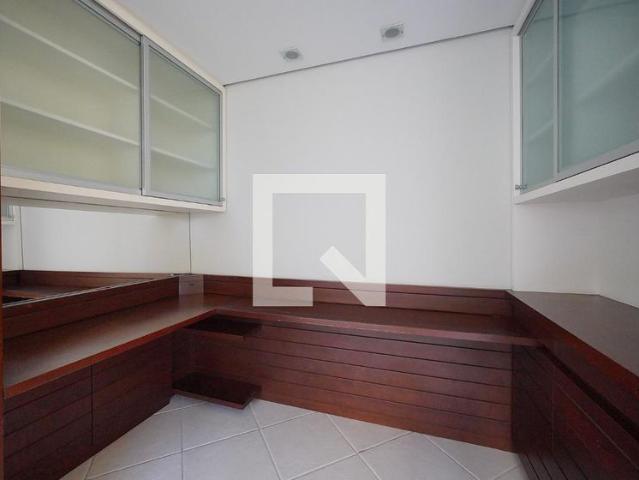 Apto, Centro, 3 Quartos, 140 m2 Florianópolis