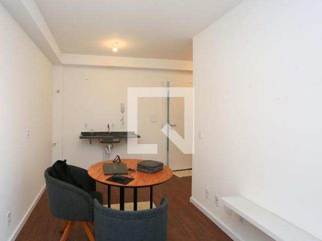 Apto, Cidade Jardim, 2 Quartos, 39 m2 São Paulo