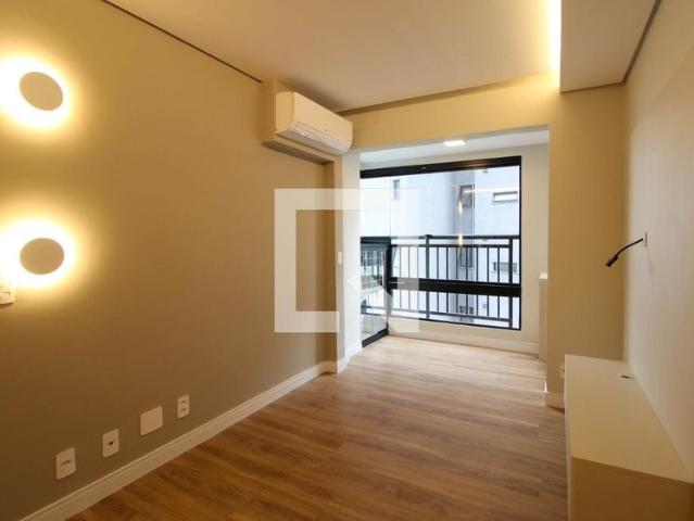 Apto, Cidade Jardim, 2 Quartos, 40 m2 São Paulo