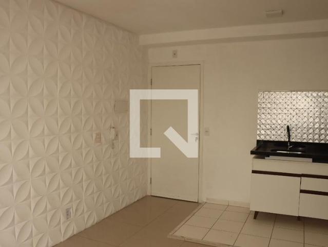 Apto, Cidade Satelite Santa Barbara, 2 Quartos, 42 m2 São Paulo