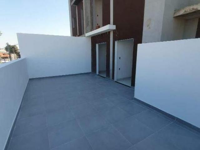 Apto com 36m² sem cond. com elevador, localizado no Jardim Stella em Santo André